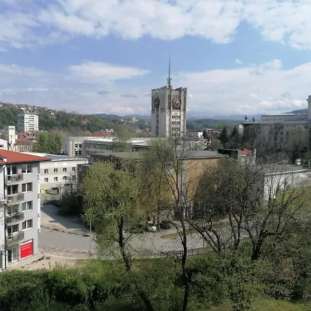 фея - център, безплатно паркомясто * Gabrovo